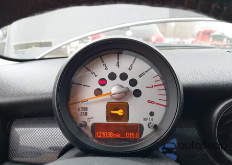 2012 Mini Cooper S z USA, uszkodzony, nr VIN WMWSV3C51CTY19456